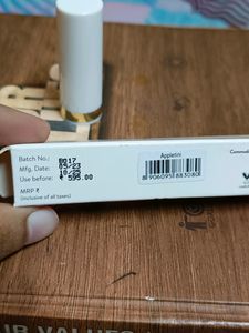 Myglamm Lit Creme Matte Lipstick Apletini