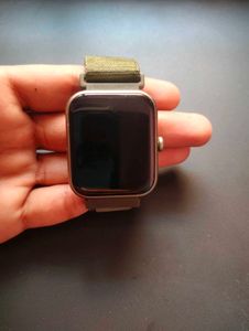 Boat Xtend Smart Watch with built-in alexa