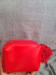 Myglamm Coins Pouch With Pompom