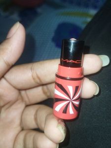 Mac Nude Lipstick💄