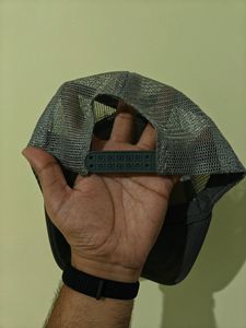 Grey Truckers Cap 🧢 Hat