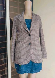 Beige Checks Women&#39;s Blazer