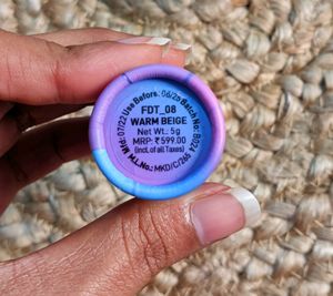 Myglamm Pose Hd Foundation