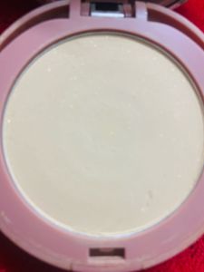 Combo offer primer and compact