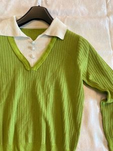 Green Shirt Top&amp; Black N White Pullover💗