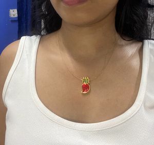 Red Manga  Invisible Chain