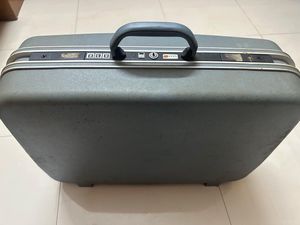 Safari Hard Body Suitcase