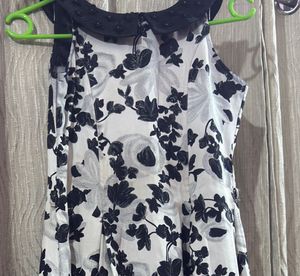 Floral Print Sleeveless Dress