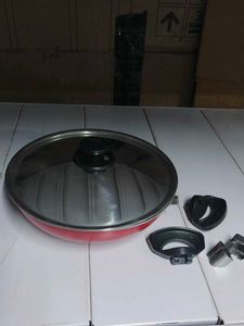 Pigeon Non-Stick Kadai With Lid