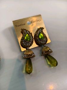 Green Stone Jewelry Set