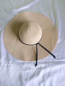 Oriflam Dune Sun Hat