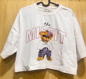 White Oversized Crop T-shirt!🤍