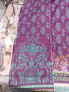 Beautiful Pakistani Salwar Kameez Unstitched Suit.