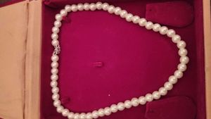 Elegant Pearl Necklace Totally New