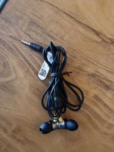 Realme Wired Earphones with Mic