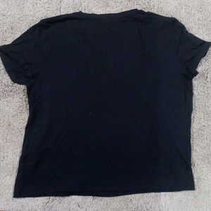 Sale 🛍️ Very Stylish And Comfortable Ti Shirt