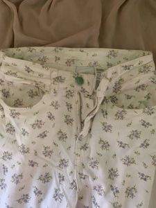 H&amp;M Floral Twill Trousers