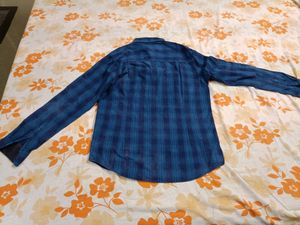 Highlander 38 Size Blue Colour Men Shirt In Very Good Condition Like New