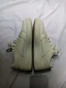 nikee AIR shoe