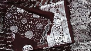 Wow!..😍Combo 2 New Chiffon Saree With Blouse