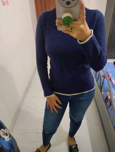 Halter Neck Sweatshirt
