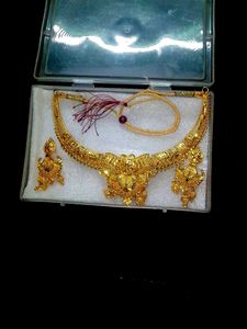 Golden Jewellery Beautiful And Fashionable ♥️