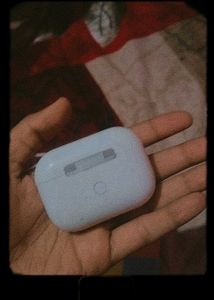 Earbuds 🤍