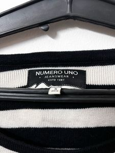 B&amp;W Striped Sweater Top