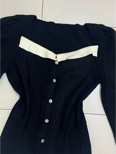 French-Inspired Chic Contrast Collar Knit Top