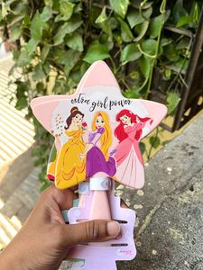 Star-Shaped Hand Mirror - 1 Pc