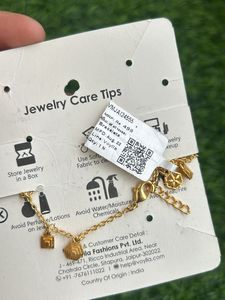 Bracelet