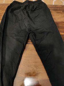 Stylish  ripped Black Casual Pants