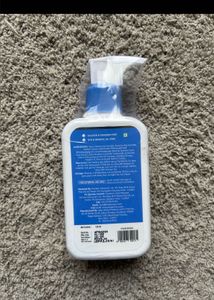 The Derma Co Cleanser