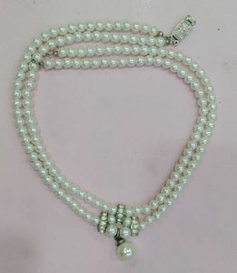 White Pearl Necklace