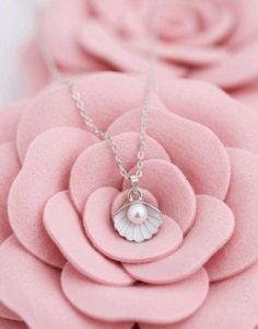 Pearl Shell Necklace