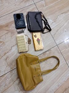 Mixed Handbag Bundle 5set Just 600rs