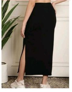 Elegant Black Pencil Skirt