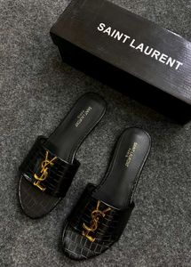 Ysl Flats