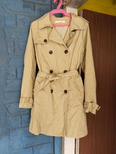 Korean Trench Coat.🥳