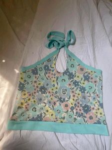 One Holder Aesthetic Top