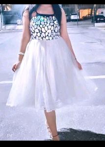 💅 White Tulle Party Dress 👗