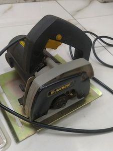 CUTTING MACHINE