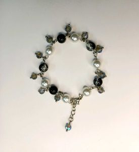 Handmade Beaded Black and White Bracelet