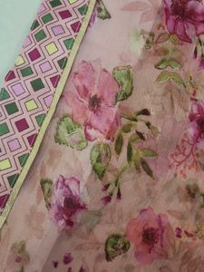 Floral Print georgette saree