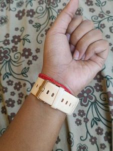 Smart Watch - Fitness Tracker