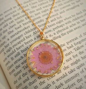 Resin Daisy Flower Color Option Available
