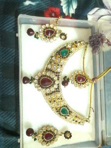 Set Of 2 Necklace And Two Maang Tikkas