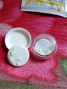 Facial Kit With Trial Freebie 🤗