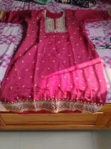 Elegant Maroon Kurta Set