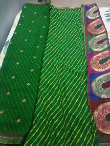 Green Bandhani Saree with Paisley